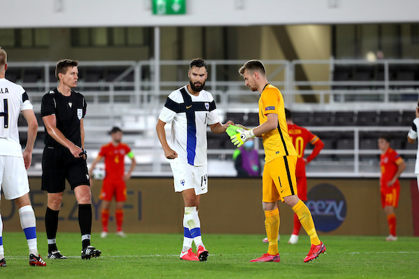 t_Sparv_Hradecky_200903