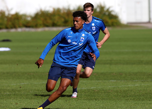 Harjoitukset Talissa