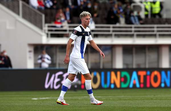 t_Valakari_Onni_210904b