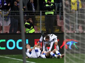 t_BIH-FIN_131121-031