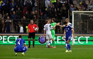 t_BIH-FIN_131121-071