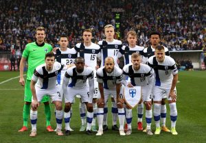 t_huuhkajat_131121-165